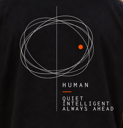 BFM ORIGIN LATENT v2 — Bayside 5100 Black, back detail. AI-generated editorial image; not a photograph of the physical product.